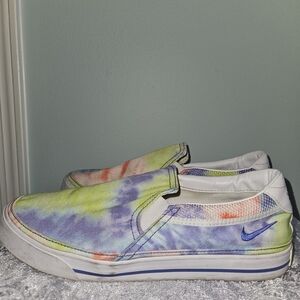 Nike Tie-Dye Slip-On Sneakers - Multicolor